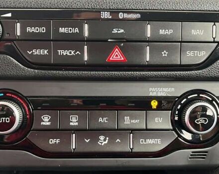 Киа Niro, объемом двигателя 0 л и пробегом 87 тыс. км за 18950 $, фото 17 на Automoto.ua