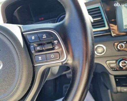 Киа Niro, объемом двигателя 0 л и пробегом 120 тыс. км за 18600 $, фото 25 на Automoto.ua