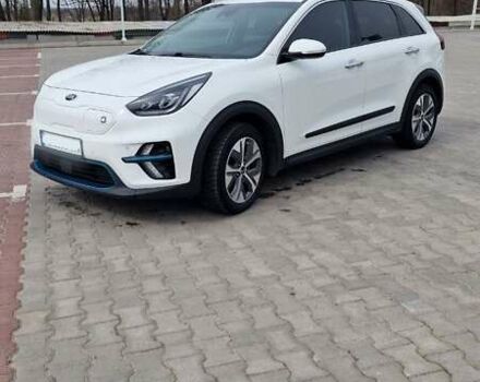 Кіа Niro, об'ємом двигуна 0 л та пробігом 72 тис. км за 23000 $, фото 1 на Automoto.ua