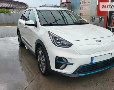 Кіа Niro, об'ємом двигуна 0 л та пробігом 82 тис. км за 19500 $, фото 1 на Automoto.ua