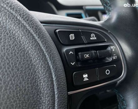 Киа Niro, объемом двигателя 0 л и пробегом 79 тыс. км за 18200 $, фото 6 на Automoto.ua