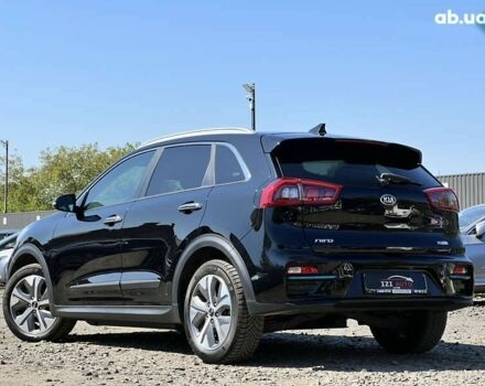 Киа Niro, объемом двигателя 0 л и пробегом 112 тыс. км за 17715 $, фото 5 на Automoto.ua