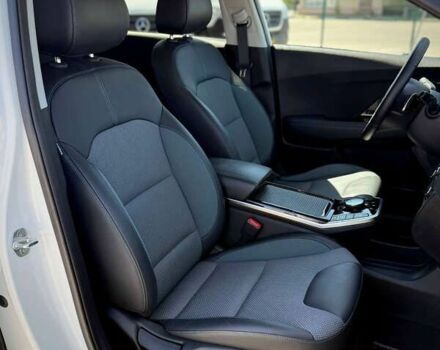 Киа Niro, объемом двигателя 0 л и пробегом 114 тыс. км за 17750 $, фото 22 на Automoto.ua