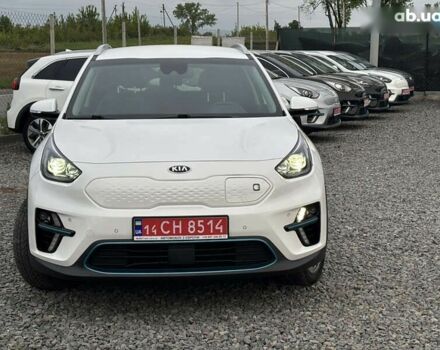 Киа Niro, объемом двигателя 0 л и пробегом 142 тыс. км за 16900 $, фото 3 на Automoto.ua