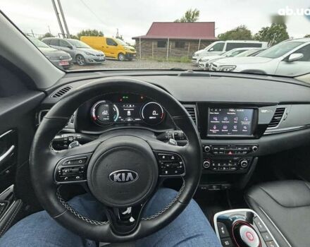 Киа Niro, объемом двигателя 0 л и пробегом 142 тыс. км за 16900 $, фото 15 на Automoto.ua