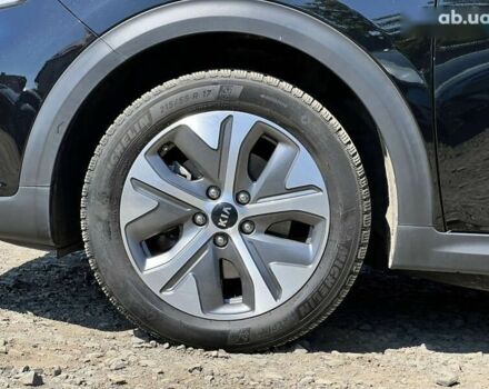 Киа Niro, объемом двигателя 0 л и пробегом 112 тыс. км за 17715 $, фото 18 на Automoto.ua