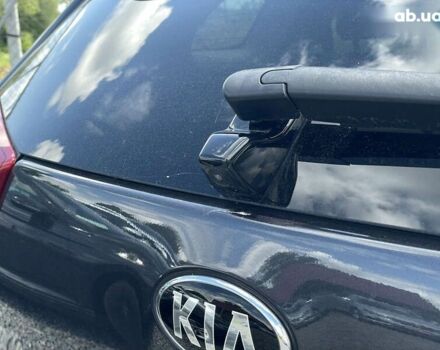 Киа Niro, объемом двигателя 0 л и пробегом 122 тыс. км за 18200 $, фото 8 на Automoto.ua
