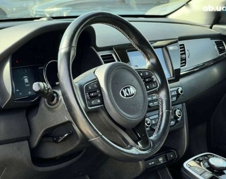 Киа Niro 2019 в Луцке на Automoto.ua Киа Niro, объемом двигателя 0 л и пробегом 112 тыс. км за 17715 $, фото 28 на Automoto.ua