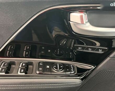 Киа Niro, объемом двигателя 0 л и пробегом 87 тыс. км за 18950 $, фото 7 на Automoto.ua