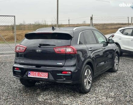 Киа Niro, объемом двигателя 0 л и пробегом 106 тыс. км за 17850 $, фото 2 на Automoto.ua