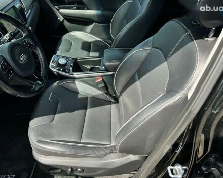 Киа Niro, объемом двигателя 0 л и пробегом 112 тыс. км за 17715 $, фото 28 на Automoto.ua