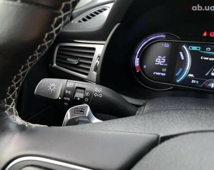 Киа Niro, объемом двигателя 0 л и пробегом 89 тыс. км за 19400 $, фото 28 на Automoto.ua