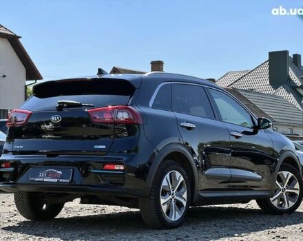 Киа Niro, объемом двигателя 0 л и пробегом 112 тыс. км за 17715 $, фото 7 на Automoto.ua