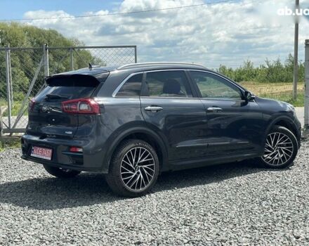 Киа Niro, объемом двигателя 0 л и пробегом 122 тыс. км за 18200 $, фото 5 на Automoto.ua