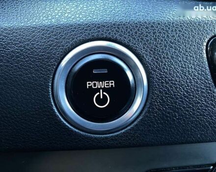 Киа Niro, объемом двигателя 0 л и пробегом 103 тыс. км за 17700 $, фото 3 на Automoto.ua