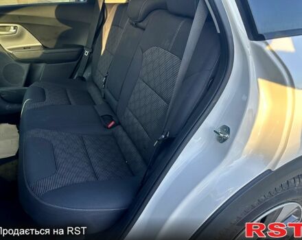 Киа Niro 2019 в Запорожье на Automoto.ua Киа Niro, объемом двигателя 1.6 л и пробегом 102 тыс. км за 15500 $, фото 5 на Automoto.ua