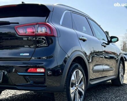 Киа Niro 2019 в Луцке на Automoto.ua Киа Niro, объемом двигателя 0 л и пробегом 112 тыс. км за 17715 $, фото 11 на Automoto.ua
