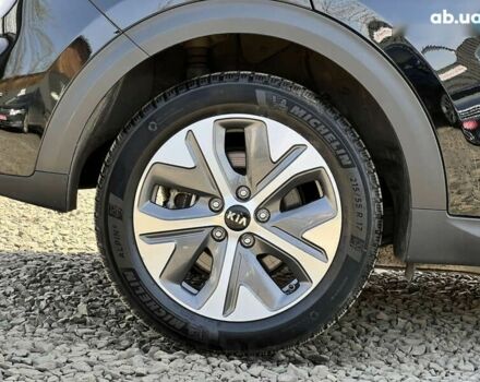Киа Niro 2019 в Луцке на Automoto.ua Киа Niro, объемом двигателя 0 л и пробегом 112 тыс. км за 17715 $, фото 19 на Automoto.ua