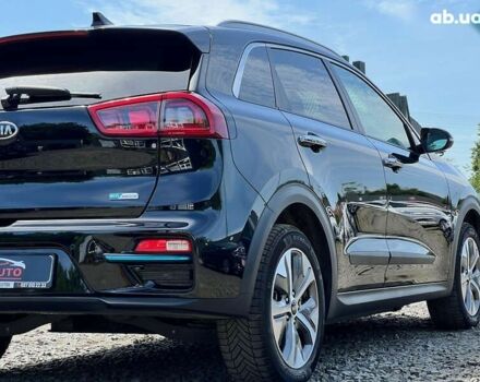 Киа Niro, объемом двигателя 0 л и пробегом 112 тыс. км за 17715 $, фото 12 на Automoto.ua