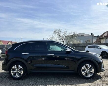 Киа Niro 2019 в Луцке на Automoto.ua Киа Niro, объемом двигателя 0 л и пробегом 112 тыс. км за 17715 $, фото 7 на Automoto.ua