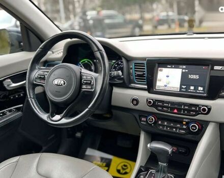 Кіа Niro, об'ємом двигуна 0 л та пробігом 92 тис. км за 18999 $, фото 25 на Automoto.ua