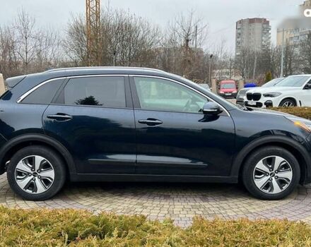 Кіа Niro, об'ємом двигуна 0 л та пробігом 92 тис. км за 18999 $, фото 7 на Automoto.ua