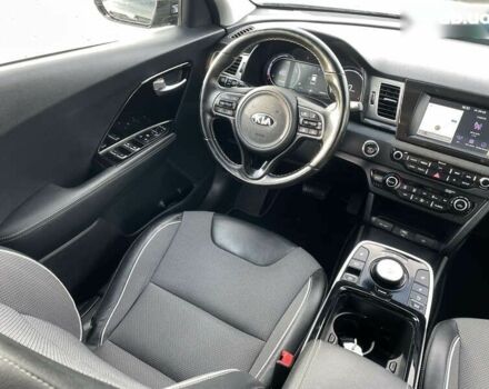 Киа Niro, объемом двигателя 0 л и пробегом 108 тыс. км за 16900 $, фото 11 на Automoto.ua