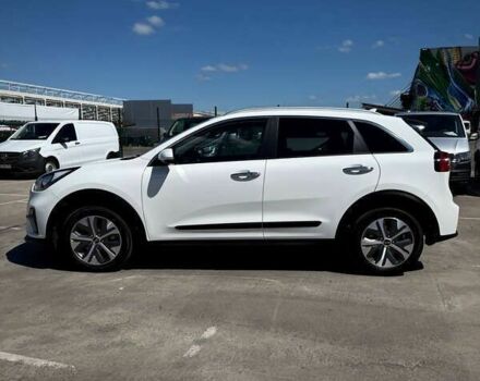 Киа Niro, объемом двигателя 0 л и пробегом 114 тыс. км за 17750 $, фото 5 на Automoto.ua
