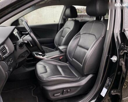 Киа Niro, объемом двигателя 0 л и пробегом 127 тыс. км за 18200 $, фото 20 на Automoto.ua