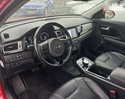 Киа Niro, объемом двигателя 0 л и пробегом 106 тыс. км за 17850 $, фото 6 на Automoto.ua