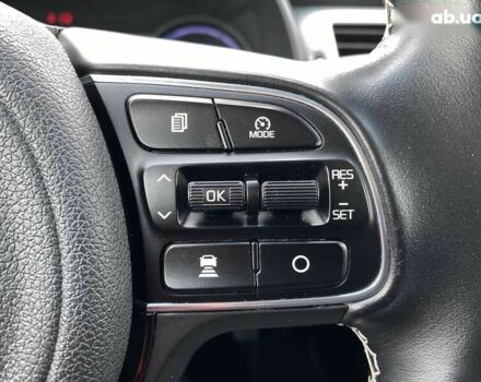 Киа Niro, объемом двигателя 0 л и пробегом 128 тыс. км за 17900 $, фото 6 на Automoto.ua