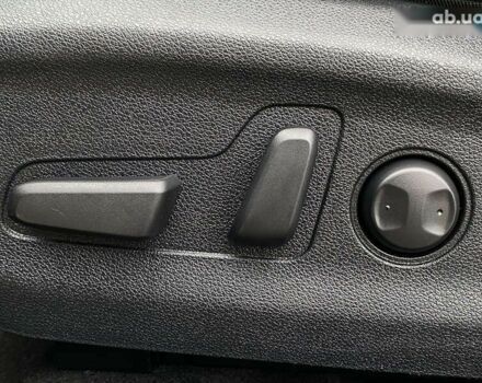 Кіа Niro, об'ємом двигуна 0 л та пробігом 101 тис. км за 19200 $, фото 8 на Automoto.ua