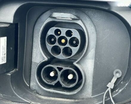 Киа Niro, объемом двигателя 0 л и пробегом 122 тыс. км за 18200 $, фото 24 на Automoto.ua