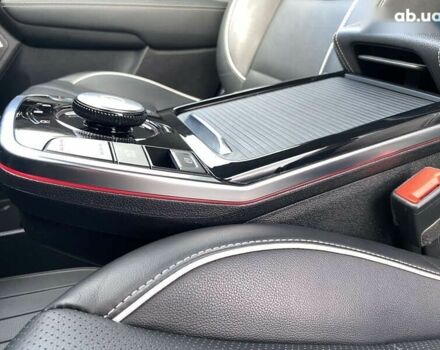 Кіа Niro, об'ємом двигуна 0 л та пробігом 101 тис. км за 19200 $, фото 3 на Automoto.ua