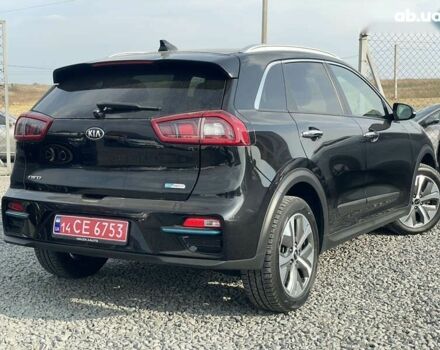 Киа Niro, объемом двигателя 0 л и пробегом 136 тыс. км за 17400 $, фото 2 на Automoto.ua