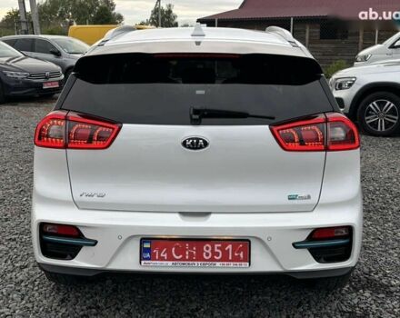 Киа Niro, объемом двигателя 0 л и пробегом 142 тыс. км за 16900 $, фото 2 на Automoto.ua