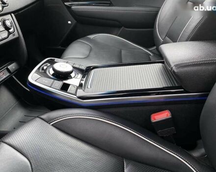 Киа Niro, объемом двигателя 0 л и пробегом 127 тыс. км за 18200 $, фото 6 на Automoto.ua