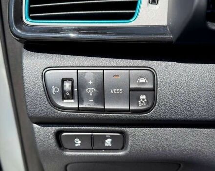 Киа Niro, объемом двигателя 0 л и пробегом 114 тыс. км за 17750 $, фото 20 на Automoto.ua