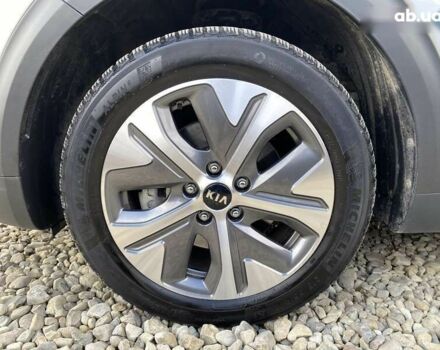 Киа Niro, объемом двигателя 0 л и пробегом 128 тыс. км за 17900 $, фото 16 на Automoto.ua