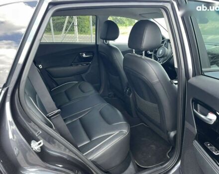 Киа Niro, объемом двигателя 0 л и пробегом 122 тыс. км за 18200 $, фото 11 на Automoto.ua