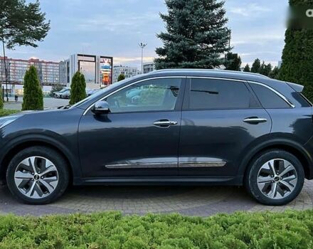 Киа Niro 2019 в Львове на Automoto.ua Киа Niro, объемом двигателя 0 л и пробегом 79 тыс. км за 20300 $, фото 3 на Automoto.ua
