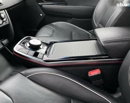 Киа Niro, объемом двигателя 0 л и пробегом 127 тыс. км за 18200 $, фото 5 на Automoto.ua