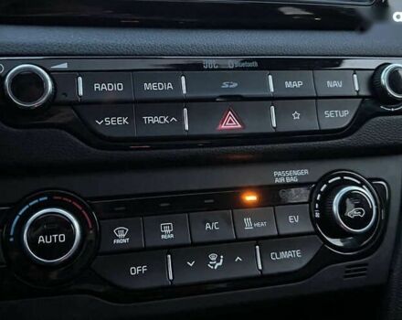 Киа Niro 2019 в Львове на Automoto.ua Киа Niro, объемом двигателя 0 л и пробегом 79 тыс. км за 20300 $, фото 16 на Automoto.ua