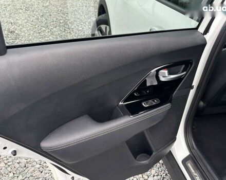 Киа Niro, объемом двигателя 0 л и пробегом 142 тыс. км за 16900 $, фото 26 на Automoto.ua