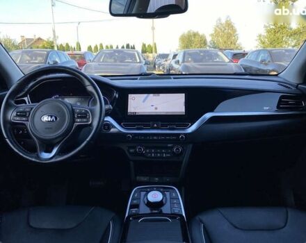 Кіа Niro, об'ємом двигуна 0 л та пробігом 135 тис. км за 19950 $, фото 3 на Automoto.ua