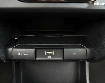 Киа Niro, объемом двигателя 0 л и пробегом 69 тыс. км за 22200 $, фото 6 на Automoto.ua