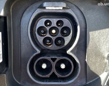 Кіа Niro, об'ємом двигуна 0 л та пробігом 76 тис. км за 22900 $, фото 15 на Automoto.ua