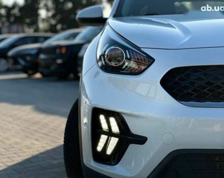 Киа Niro, объемом двигателя 0 л и пробегом 136 тыс. км за 17990 $, фото 1 на Automoto.ua