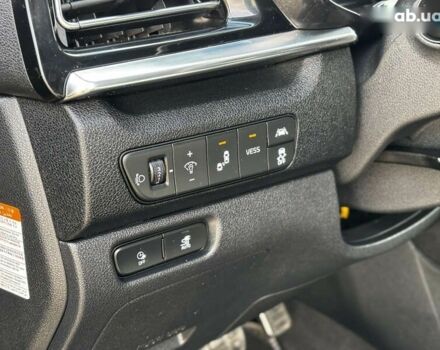 Киа Niro, объемом двигателя 0 л и пробегом 110 тыс. км за 21200 $, фото 26 на Automoto.ua