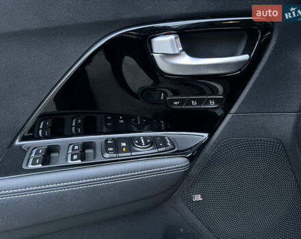 Киа Niro, объемом двигателя 0 л и пробегом 154 тыс. км за 19299 $, фото 11 на Automoto.ua